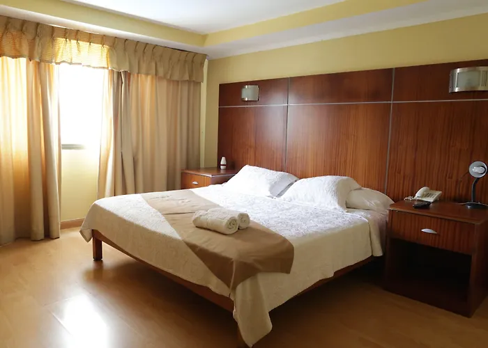 Cresta Inn